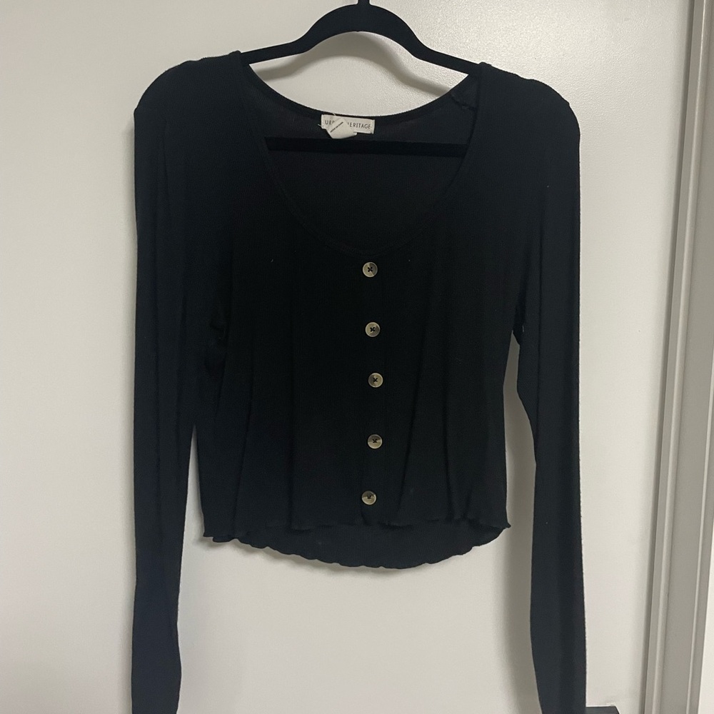 Urban Heritage Black Button-Down Shirt